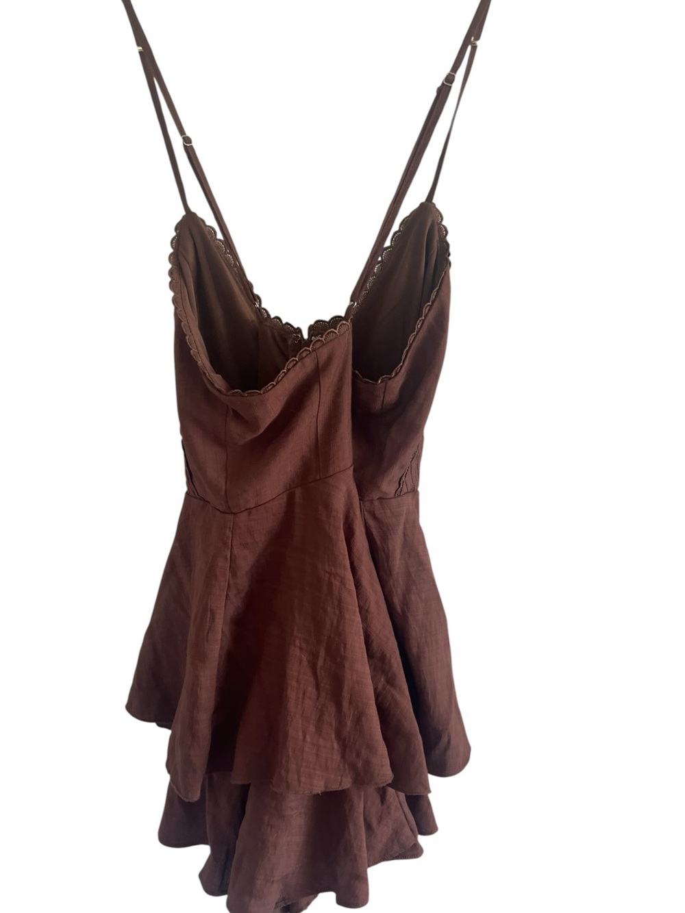 Mi Ami Francesca’s Brown Ruffled Spaghetti Strap Top - Picture 3 of 4